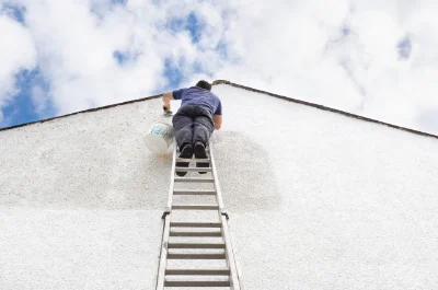 Peinture extérieure au Girouard — façades et ravalement